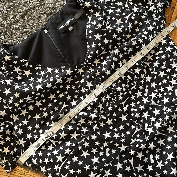EUC Karl Lagerfeld Paris Star Printed Ruffle Dress  Black & White Size 12 - Picture 8 of 13